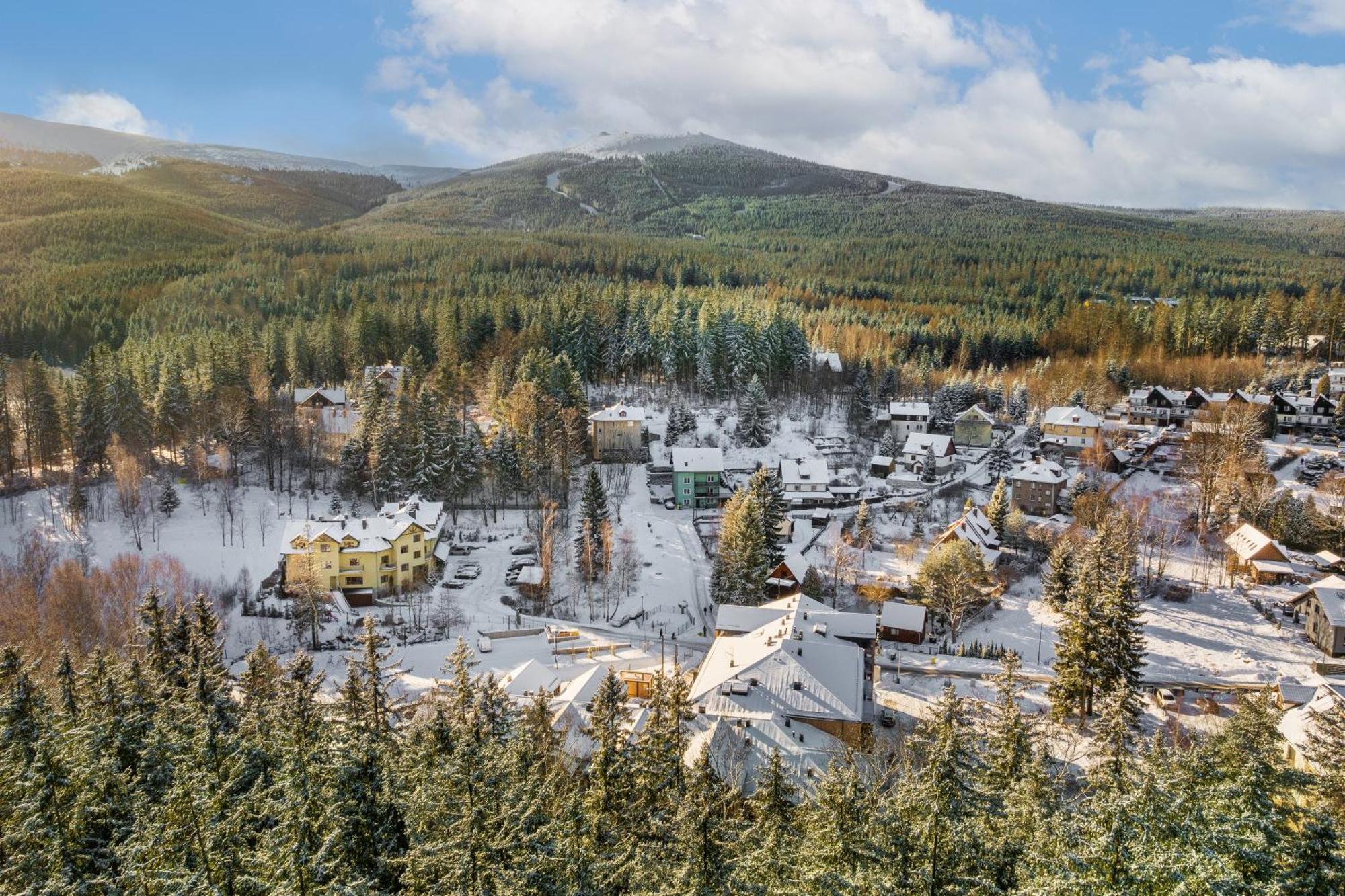 Apartamenty Sun & Snow Ostoja Parku Narodowego Szklarska Poreba Ngoại thất bức ảnh